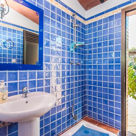 Cubo's Galiano Vakantiehuis *